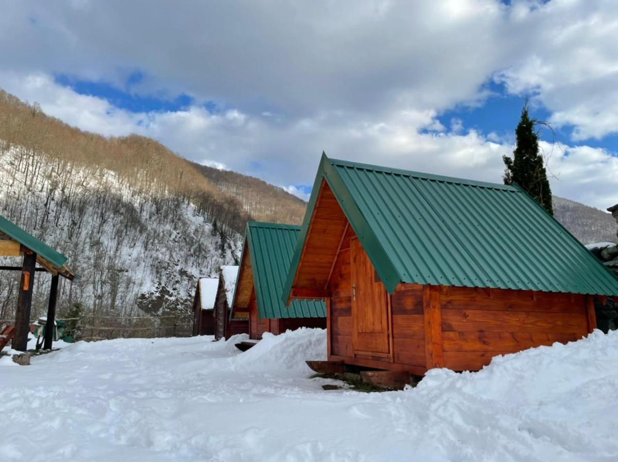 Private Accommodation Kalezic Mojkovac Bagian luar foto