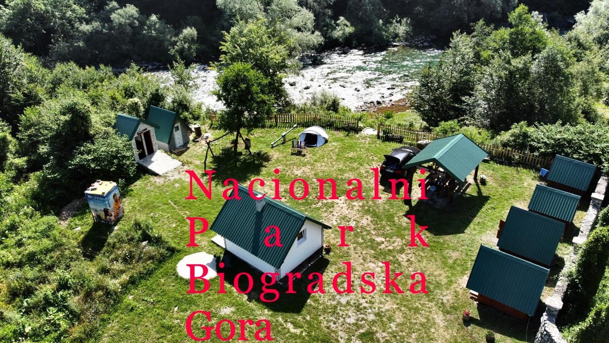Private Accommodation Kalezic Mojkovac Bagian luar foto